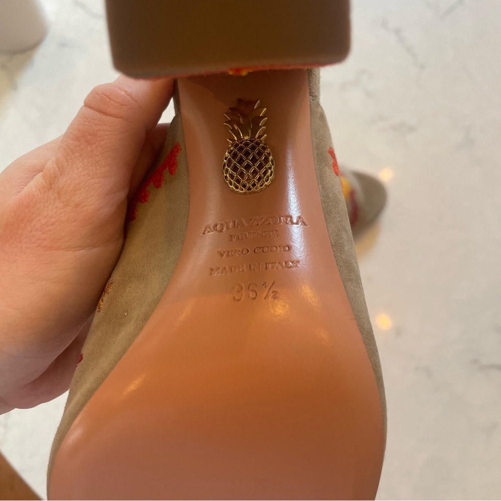 NWT 🧡 Aquazzura Evie Mule 105 Size 36.5 in Grey/Tan Suede w/ Orange Embroidery - Picture 9 of 10